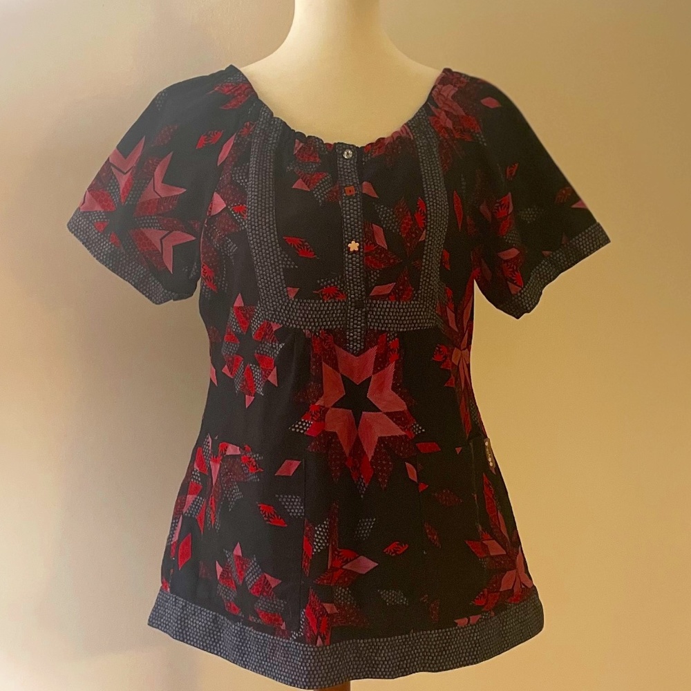 Womens KOI Scrub Top Black Red Quilted Pattern Red, Medium
